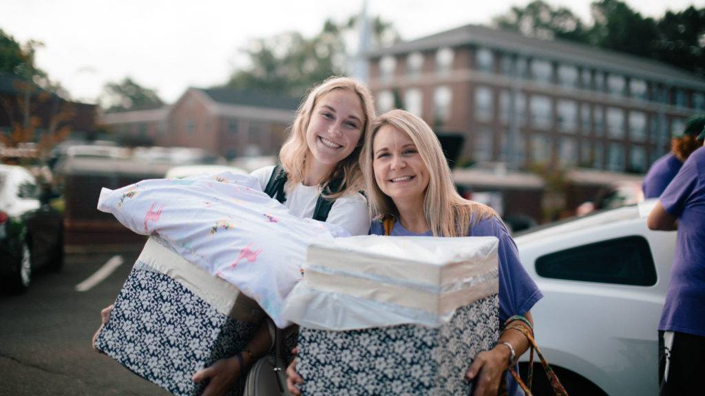 Move-in day mom and daughter